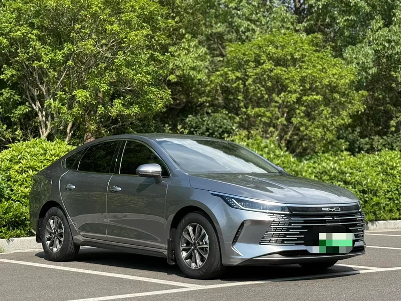 BYD Destroyer 05 2024 Версия славы DM-i 55KM Люксовый экстерьер фото 3 BYD Destroyer 05 2024 Версия славы DM-i 55KM Люксовый экстерьер фото 3