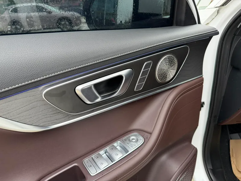 Chery Tiggo 8 Pro 2024 Чемпионская версия 290T Пиковая версия с двумя приводами 7 Кресло экстерьер фото 5 Chery Tiggo 8 Pro 2024 Чемпионская версия 290T Пиковая версия с двумя приводами 7 Кресло экстерьер фото 5