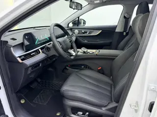 Chery Tiggo 5x 2025 Versión de alta energía 1.5T CVT De lujo interior foto 7 Chery Tiggo 5x 2025 Versión de alta energía 1.5T CVT De lujo interior foto 7