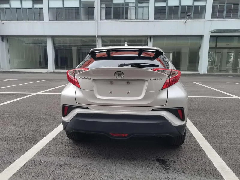 Toyota C-HR 2021 2.0L Comfort Edition exterior photo 6 Toyota C-HR 2021 2.0L Comfort Edition exterior photo 6