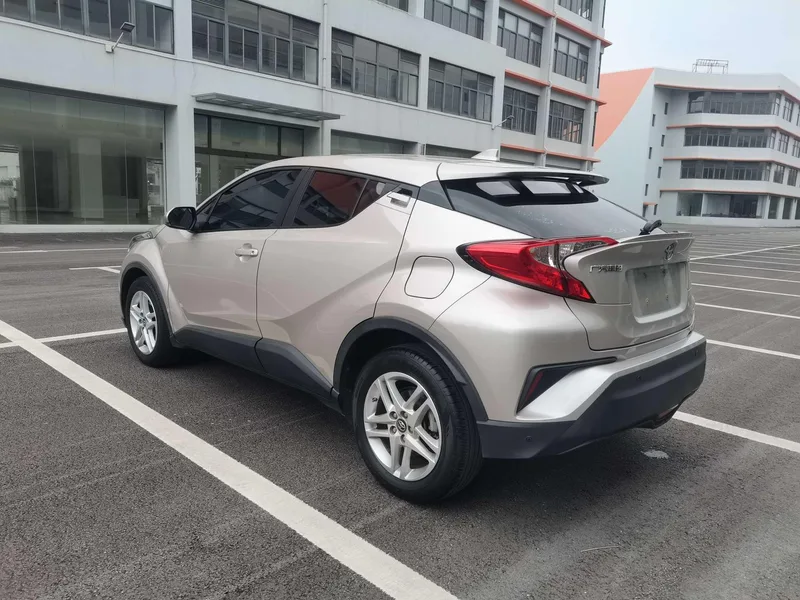 Toyota C-HR 2021 2.0L Comfort Edition exterior photo 7 Toyota C-HR 2021 2.0L Comfort Edition exterior photo 7