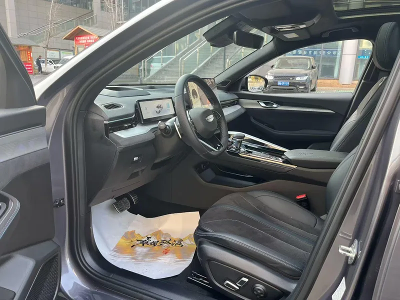 Geely Preface 2025 2.0T Oriental Yao full moon version exterior photo 4 Geely Preface 2025 2.0T Oriental Yao full moon version exterior photo 4