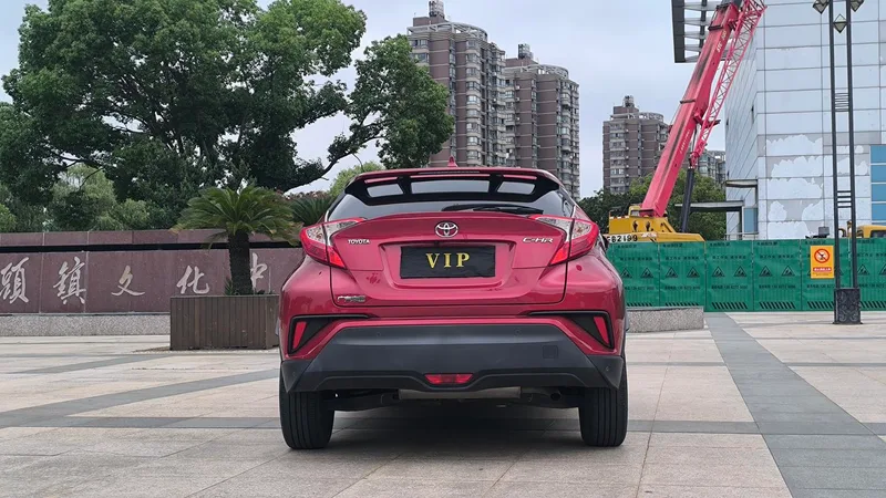 Toyota C-HR 2020 2.0L Versión líder interior foto 6 Toyota C-HR 2020 2.0L Versión líder interior foto 6