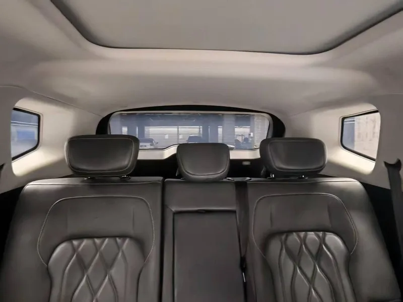 Jetour X90 PRO 2024 2.0TD DCT Premium Edition interior photo 12 Jetour X90 PRO 2024 2.0TD DCT Premium Edition interior photo 12