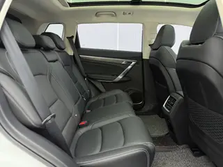 Geely Boyue 2020 1.8TD DCT Sabiduría PRO exterior foto 4 Geely Boyue 2020 1.8TD DCT Sabiduría PRO exterior foto 4