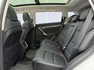Geely Boyue 2020 1.8TD DCT Sabiduría PRO interior foto 11 Geely Boyue 2020 1.8TD DCT Sabiduría PRO interior foto 11