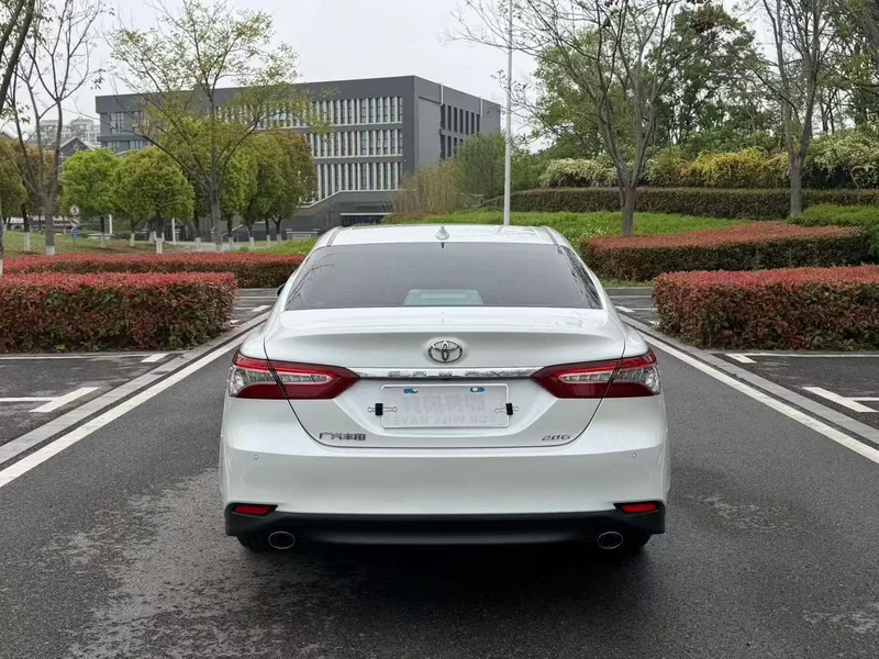 Toyota Camry 2022 2.0G Version de luxe intérieur photo 9