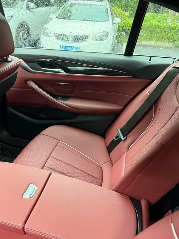 BMW 5 Series 2022 Second change 525Li M Sports suit exterior photo 7 BMW 5 Series 2022 Second change 525Li M Sports suit exterior photo 7