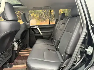 Toyota Prado 2019 3.5L Automatic TX-L Premium version rear hanging spare tire interior photo 9 Toyota Prado 2019 3.5L Automatic TX-L Premium version rear hanging spare tire interior photo 9
