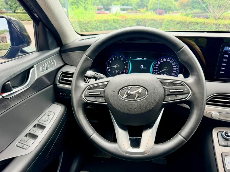 Hyundai Palisade 2023 3.5L Transmission intégrale automatique GLS intérieur photo 11 Hyundai Palisade 2023 3.5L Transmission intégrale automatique GLS intérieur photo 11