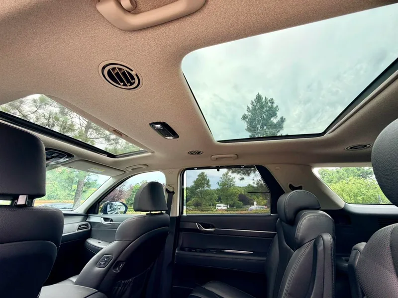 Hyundai Palisade 2023 3.5L Transmission intégrale automatique GLS intérieur photo 19 Hyundai Palisade 2023 3.5L Transmission intégrale automatique GLS intérieur photo 19