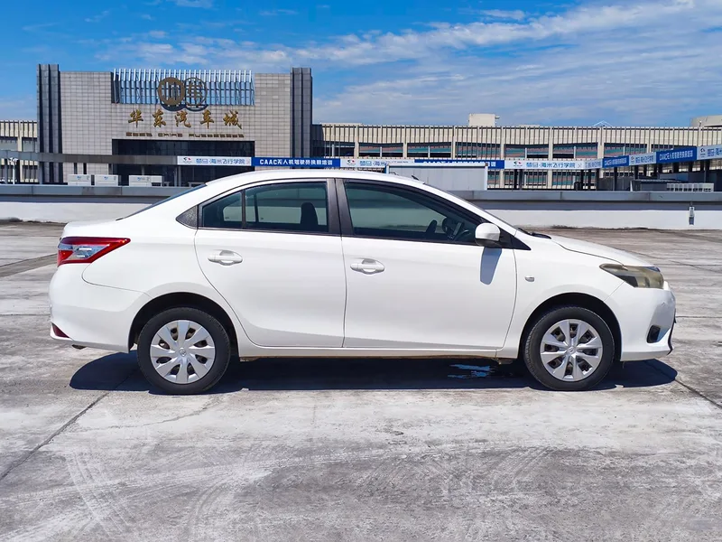 Toyota Vios 2014 1.3L Автоматическая версия экстерьер фото 4