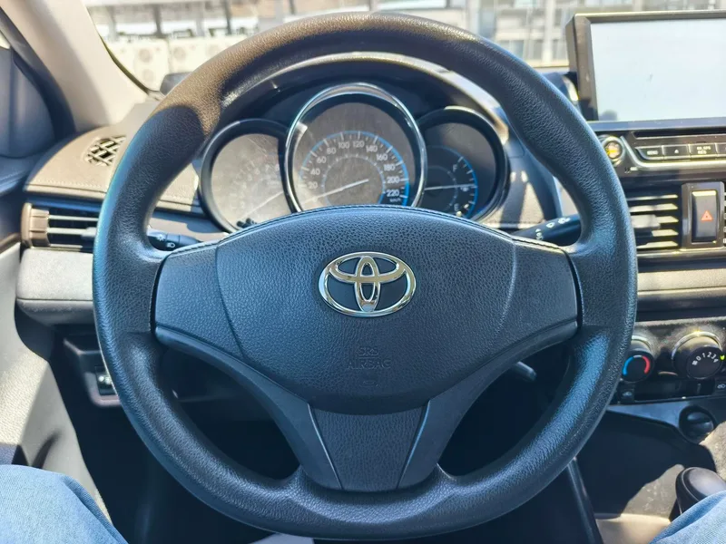 Toyota Vios 2014 1.3L Автоматическая версия интерьер фото 15