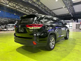 Toyota Highlander 2021 2.0T Four-wheel drive Elite Edition 7 seat exterior photo 4 Toyota Highlander 2021 2.0T Four-wheel drive Elite Edition 7 seat exterior photo 4