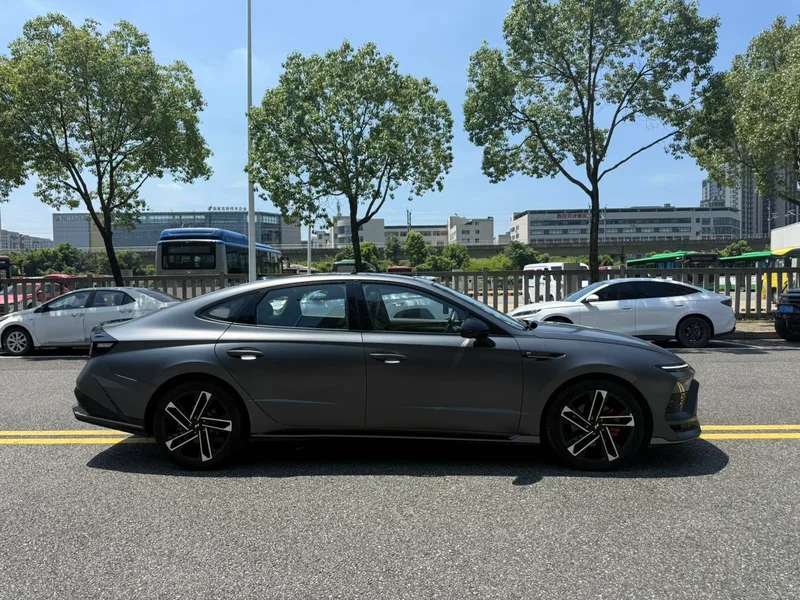 Hyundai Sonata 2024 2.0T N Line Max extérieur photo 4 Hyundai Sonata 2024 2.0T N Line Max extérieur photo 4