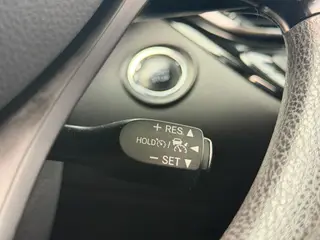 Toyota C-HR 2022 2.0L Version leader intérieur photo 9