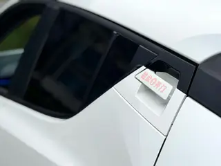 Toyota C-HR 2022 2.0L Version leader intérieur photo 15