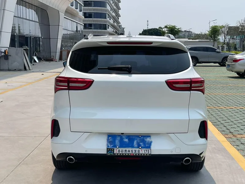 Jetour X70 2020 1.5T Manual Yue Line Edition 5 seat exterior photo 5 Jetour X70 2020 1.5T Manual Yue Line Edition 5 seat exterior photo 5