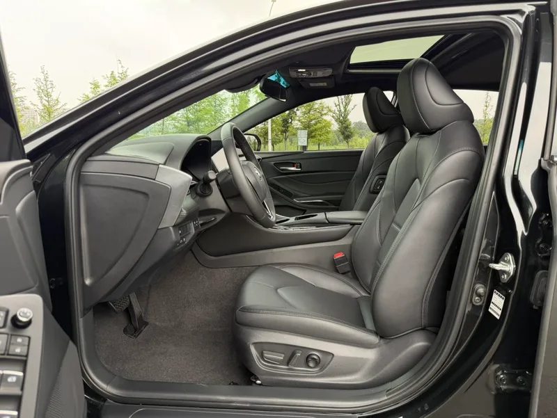 Toyota Avalon 2023 2.0L CVT Version de luxe extérieur photo 6