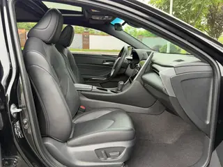 Toyota Avalon 2023 2.0L CVT Version de luxe intérieur photo 12