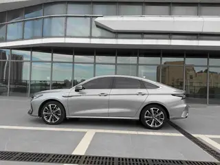 Chery Arrizo 8 2022 1.6TGDI DCT Ey exterior foto 4 Chery Arrizo 8 2022 1.6TGDI DCT Ey exterior foto 4