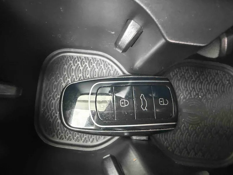 Chery Arrizo 8 2022 1.6TGDI DCT Ey exterior foto 8 Chery Arrizo 8 2022 1.6TGDI DCT Ey exterior foto 8