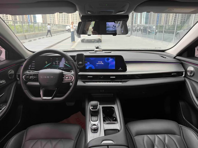 Chery Arrizo 8 2022 1.6TGDI DCT Ey interior foto 19 Chery Arrizo 8 2022 1.6TGDI DCT Ey interior foto 19