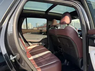 Geely Monjaro 2021 2.0TD DCT EVO Two-wheel drive noble type interior photo 7 Geely Monjaro 2021 2.0TD DCT EVO Two-wheel drive noble type interior photo 7