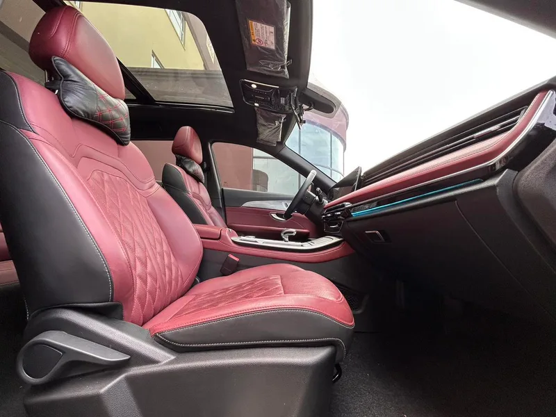 Jetour X70 PLUS 2023 1.5T DCT Brave person PLUS 5 seat exterior photo 10 Jetour X70 PLUS 2023 1.5T DCT Brave person PLUS 5 seat exterior photo 10