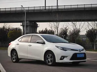 Toyota Levin 2017 1.2T V CVT Edición de lujo exterior foto 3 Toyota Levin 2017 1.2T V CVT Edición de lujo exterior foto 3