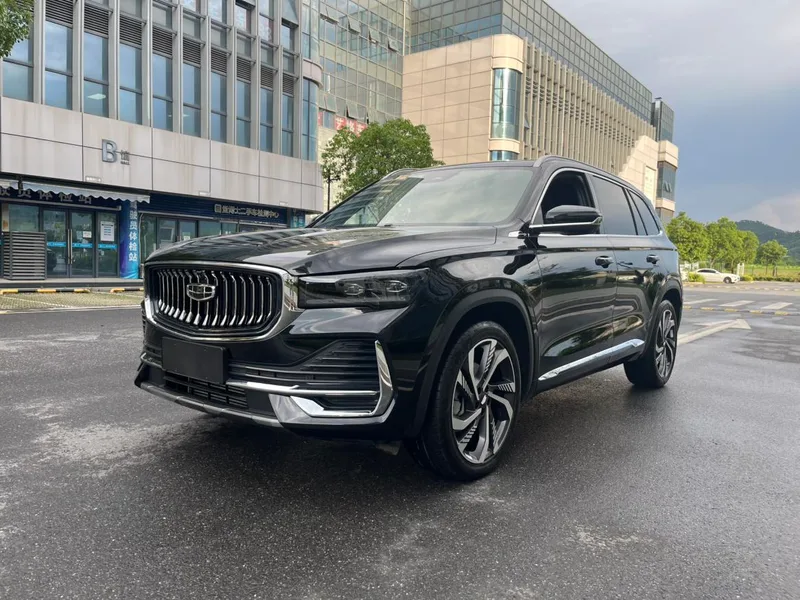 Geely Monjaro 2024 2.0TD High-power automatic two-wheel drive skyline version exterior photo 1 Geely Monjaro 2024 2.0TD High-power automatic two-wheel drive skyline version exterior photo 1
