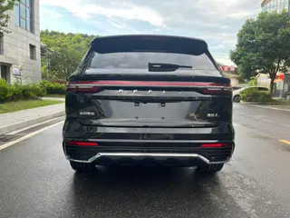 Geely Monjaro 2024 2.0TD High-power automatic two-wheel drive skyline version exterior photo 5 Geely Monjaro 2024 2.0TD High-power automatic two-wheel drive skyline version exterior photo 5