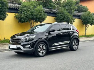 Kia Sportage 2015 2.0L Automatic two-drive version DLX
