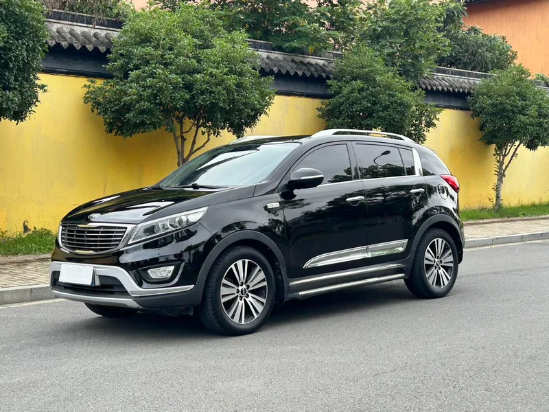 Kia Sportage 2015 2.0L Automatic two-drive version DLX exterior photo 1 Kia Sportage 2015 2.0L Automatic two-drive version DLX exterior photo 1