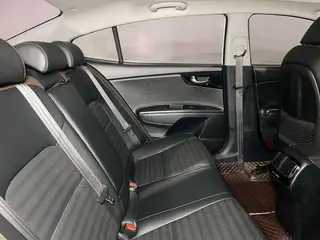 Kia K4 2017 1.8L Автоматический GLS интерьер фото 7 Kia K4 2017 1.8L Автоматический GLS интерьер фото 7