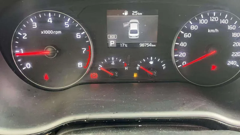 Kia K4 2017 1.8L Автоматический GLS интерьер фото 10 Kia K4 2017 1.8L Автоматический GLS интерьер фото 10