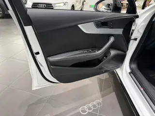 Audi A4L 2023 40 TFSI Type de luxe dynamique intérieur photo 12