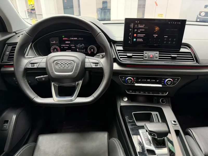 Audi Q5L 2022 40T Deluxe dinámico interior foto 14 Audi Q5L 2022 40T Deluxe dinámico interior foto 14