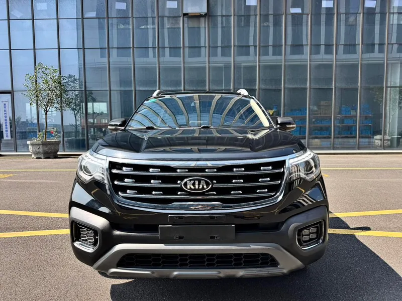 Kia Sportage 2019 2.0L Édition de luxe intelligente automatique extérieur photo 2 Kia Sportage 2019 2.0L Édition de luxe intelligente automatique extérieur photo 2