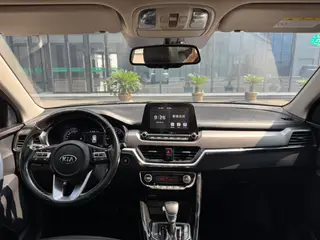 Kia Sportage 2019 2.0L Édition de luxe intelligente automatique extérieur photo 8 Kia Sportage 2019 2.0L Édition de luxe intelligente automatique extérieur photo 8