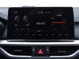 Kia K3 2021 1.5L IVT Youth Edition interior photo 11 Kia K3 2021 1.5L IVT Youth Edition interior photo 11