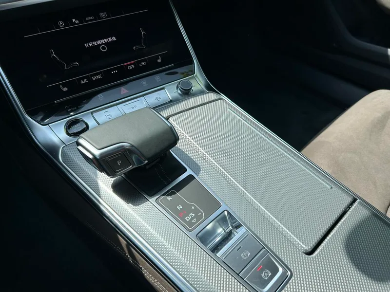 Audi A7L 2022 45 TFSI quattro S-line Wind Knight interior photo 15 Audi A7L 2022 45 TFSI quattro S-line Wind Knight interior photo 15