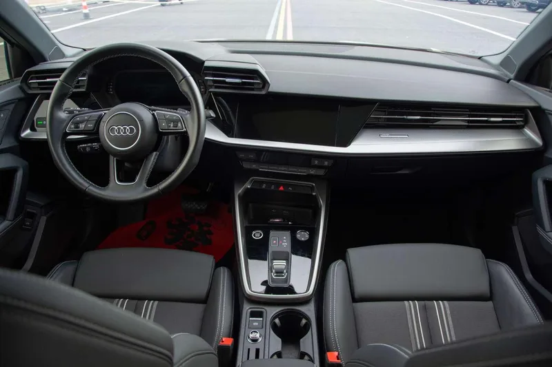 Audi A3 2024 A3L Limousine 35 TFSI Estilo deportivo de moda interior foto 16