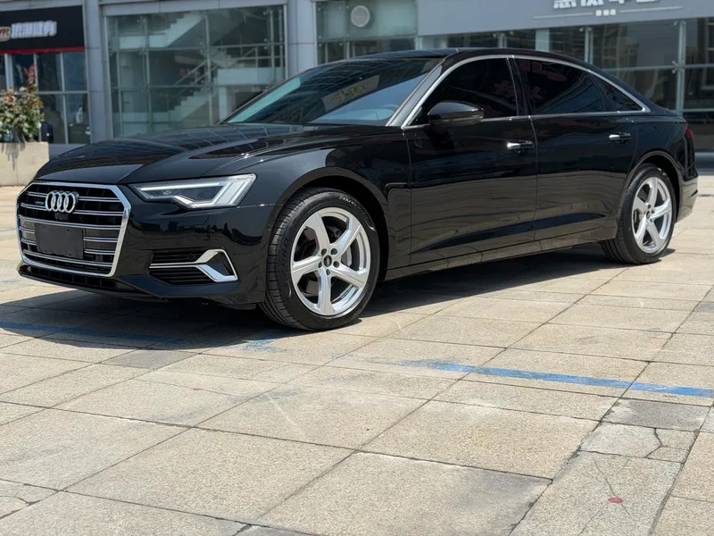 Audi A6L 2024 45 TFSI Elegante y elegante exterior foto 1 Audi A6L 2024 45 TFSI Elegante y elegante exterior foto 1