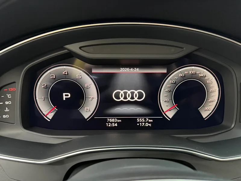 Audi A6L 2024 45 TFSI Elegante y elegante interior foto 15 Audi A6L 2024 45 TFSI Elegante y elegante interior foto 15