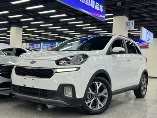 Kia Run 2015 1.6L Tracción automática a dos ruedas DLX exterior foto 2 Kia Run 2015 1.6L Tracción automática a dos ruedas DLX exterior foto 2