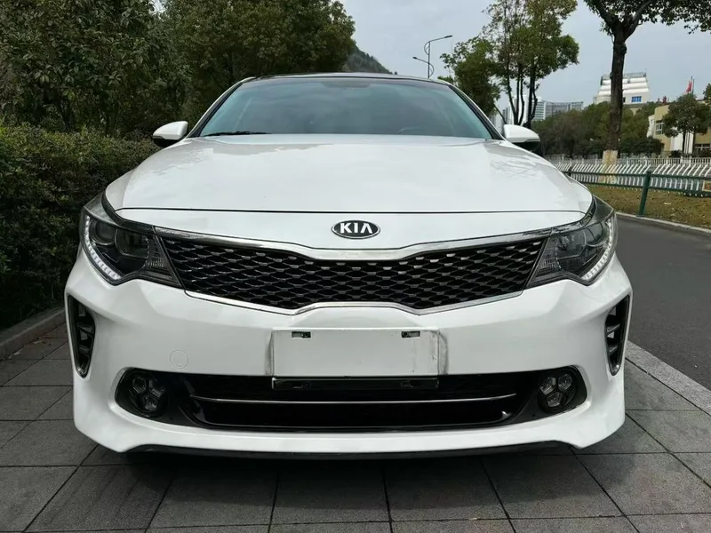 Kia K5 2016 1.6T Автоматический PRM экстерьер фото 2 Kia K5 2016 1.6T Автоматический PRM экстерьер фото 2
