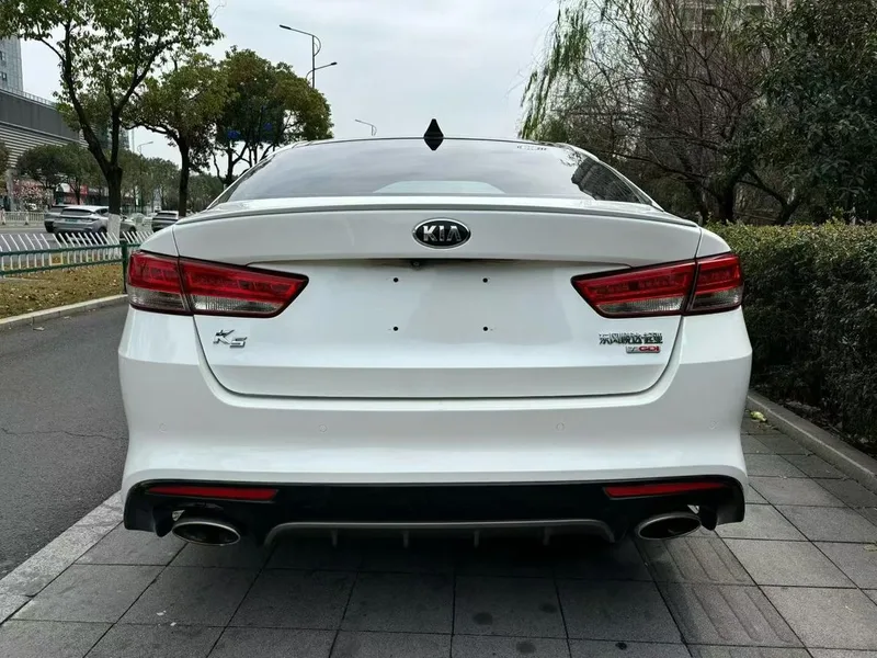 Kia K5 2016 1.6T Автоматический PRM интерьер фото 8 Kia K5 2016 1.6T Автоматический PRM интерьер фото 8