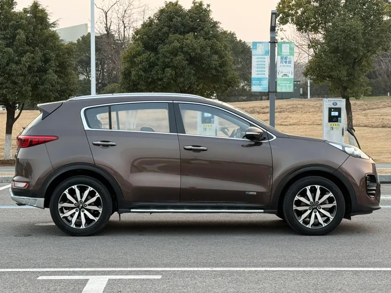 Kia KX5 2016 1.6T Automatic two-wheel drive Premium exterior photo 8