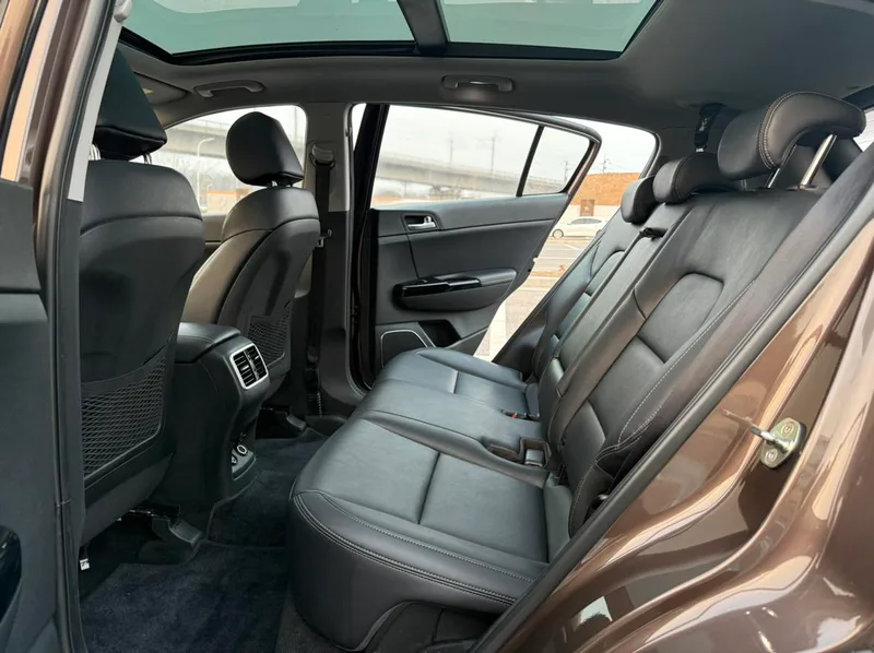 Kia KX5 2016 1.6T Automatic two-wheel drive Premium interior photo 10